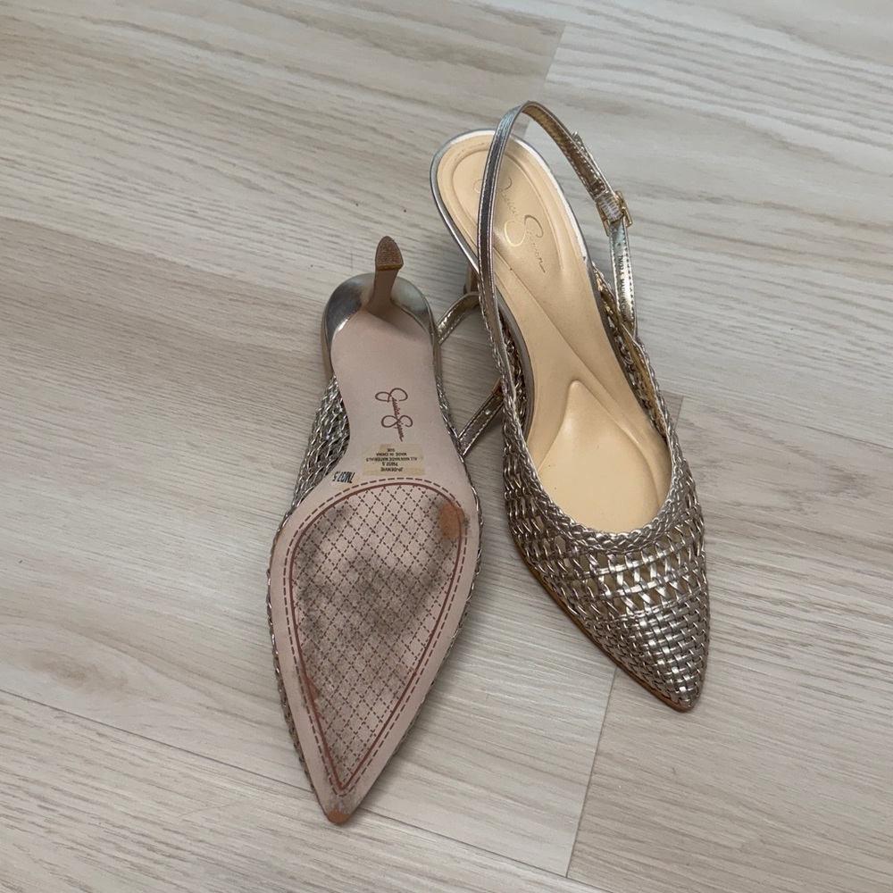 Elegant Gold Slingback Heels by Jessica Simpson size 7 - Picture 2 of 4
